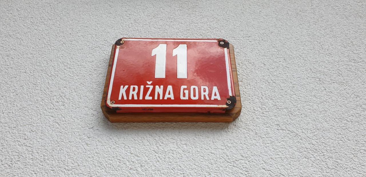 Apartma Pri Bostjanu Škofja Loka Exterior foto