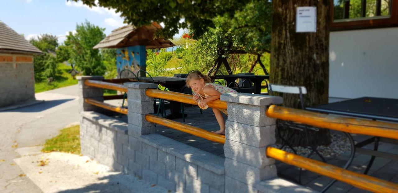 Apartma Pri Bostjanu Škofja Loka Exterior foto